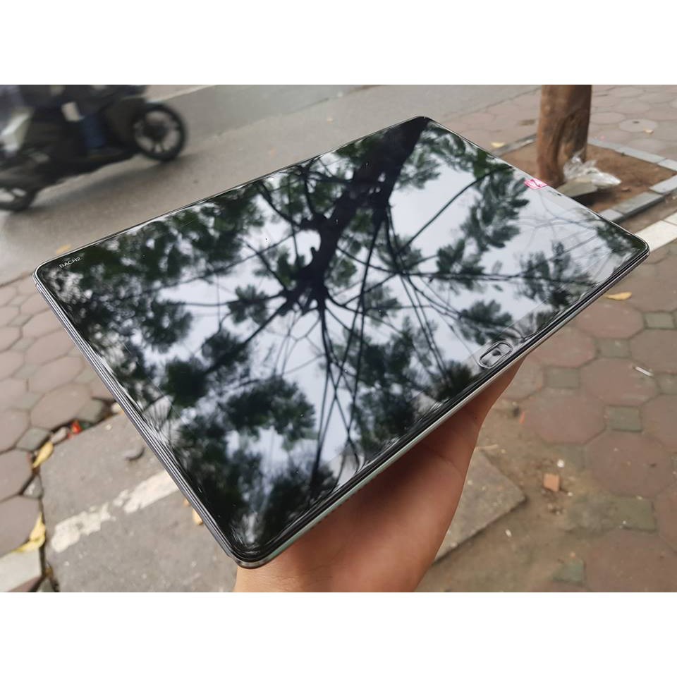 Máy tính bảng Huawei MediaPad M5 Lite 10 - Âm Thanh 3D - 4 Loa Harman Kardon | Hỗ trợ 4G - Nghe gọi, nhắn tin/ Màn 2,5D | WebRaoVat - webraovat.net.vn