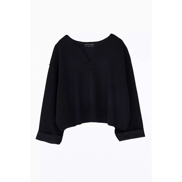 Áo tay loe U.O Jax Inside Out Notch Neck Top
