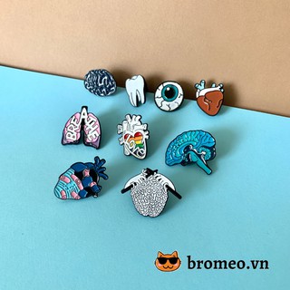 Pin cài áo hình trái tim và các bộ phận cơ thể