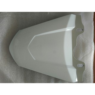 Mu rùa (Ốp đuôi) Sirius Yamaha Trắng