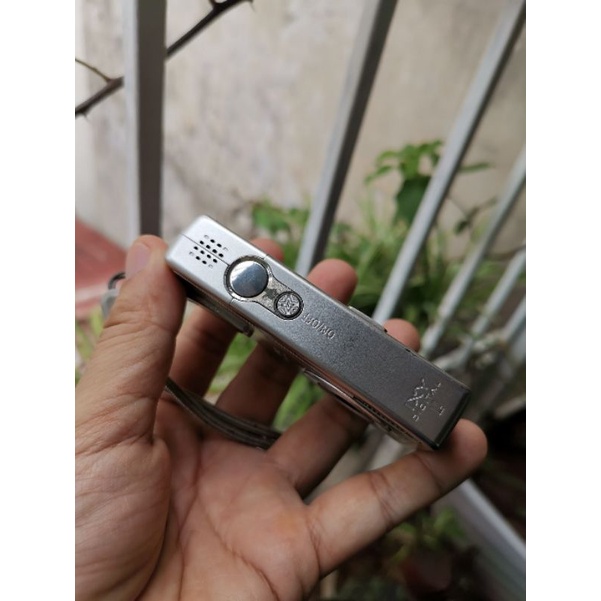 Máy ảnh PnS digital màu vintage Canon IXY L2 mini siêu xinh