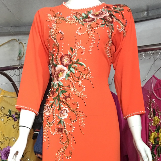 Áo dài mẹ,bà sui