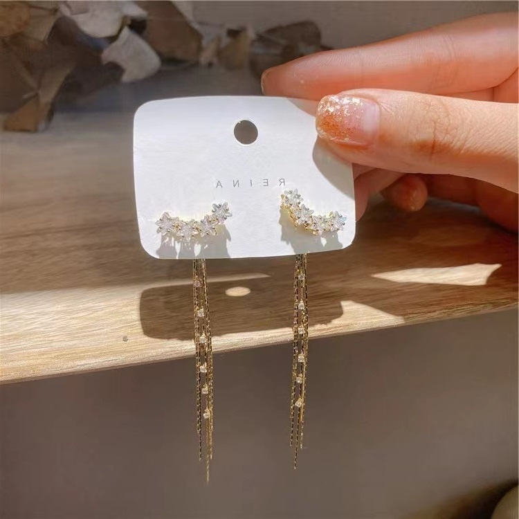 Bông Tai Mạ Bạc 925 Dáng Dài Hình Ngôi Sao Phối Tua Rua Sang Trọng Phong Cách Hàn Quốc