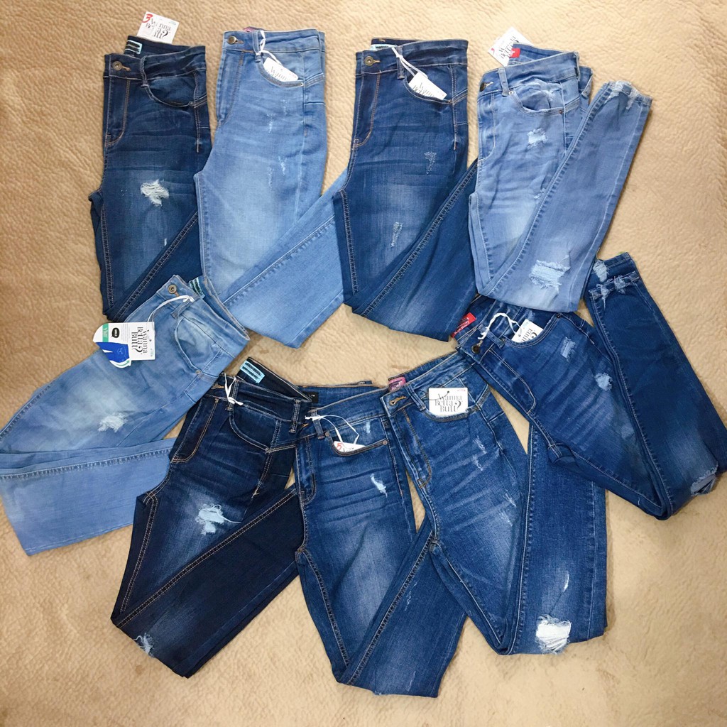 Quần jean skinny rách và trơn