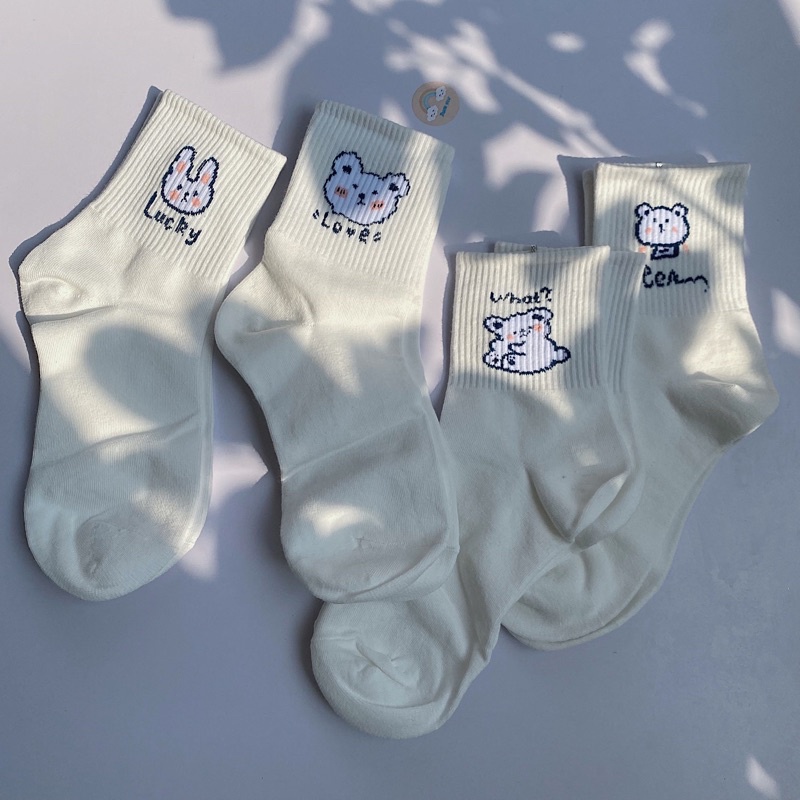 Tất hoạ tiết cute