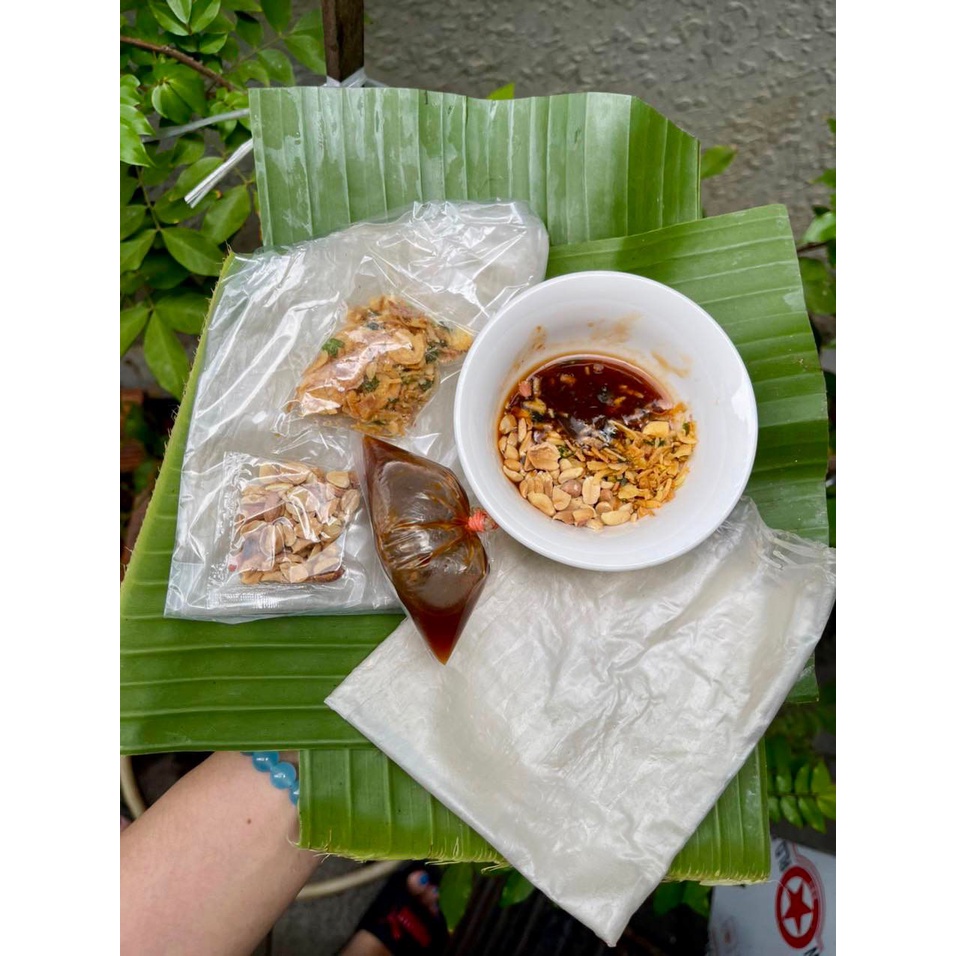 Hủ sốt me chấm bánh tráng Tây Ninh cực ngon