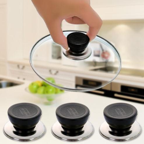Nút nhựa gắn nắp nồi tiện lợi