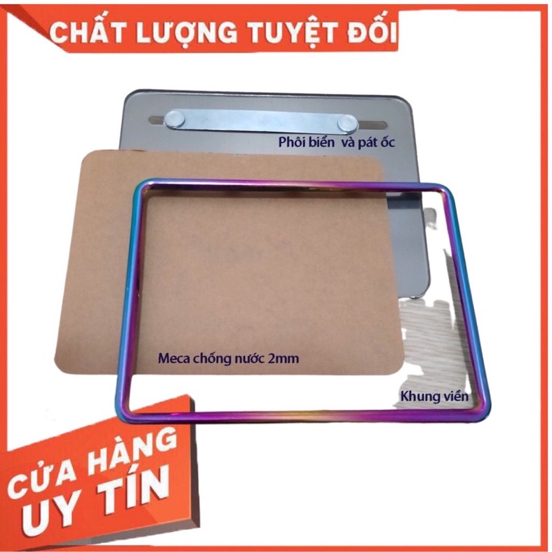 biển titan kèm mica chống nước cho xe máy