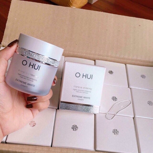 Kem trắng da và chống lão hóa OHUI Extreme White Cream Snow vitamin full 50ml