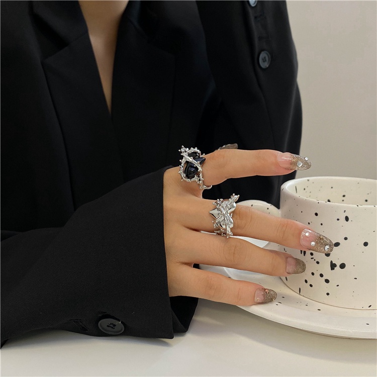 Nhẫn Hở Hình Trái Tim Phong Cách punk Thời Trang