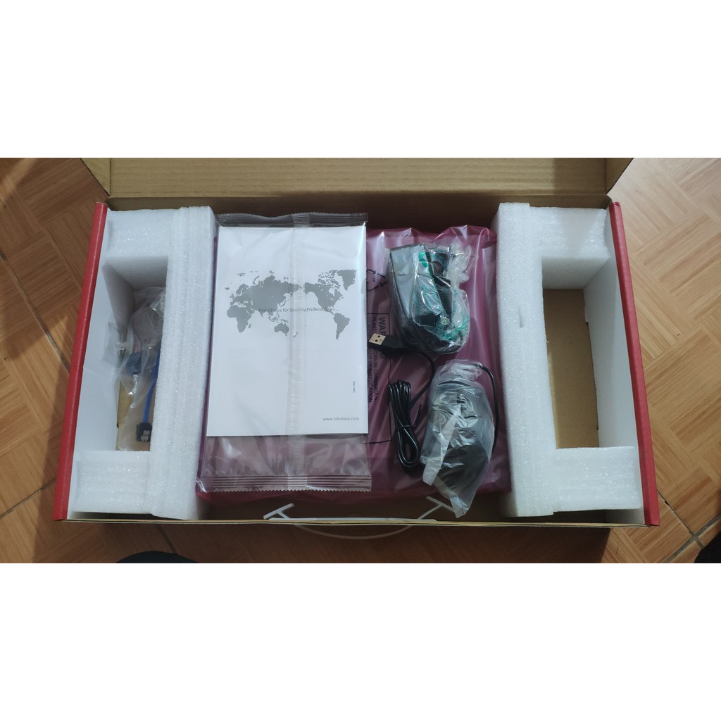 Đầu ghi Hikvision DS-7204HQHI-K1 2MP | BigBuy360 - bigbuy360.vn