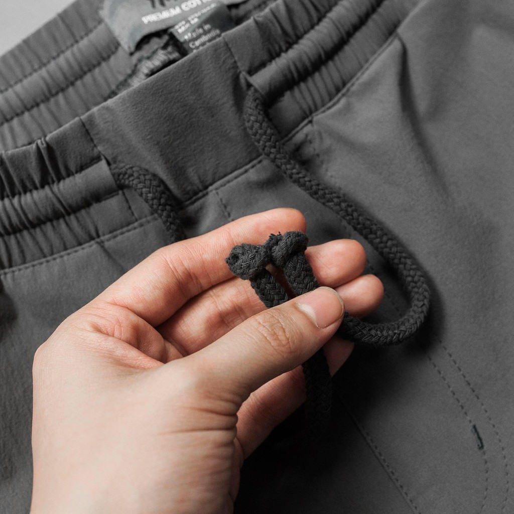 Quần jogger gió chần bắt sáng GJg20203 | BigBuy360 - bigbuy360.vn