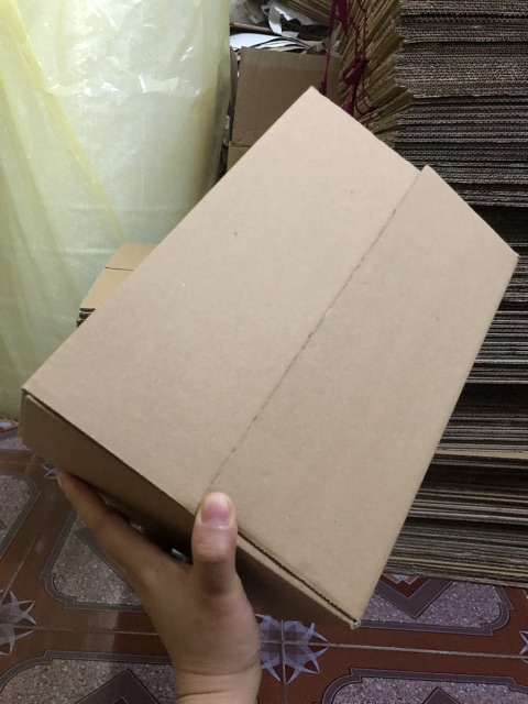 30x20x10 hộp carton đóng hàng giá rẻ