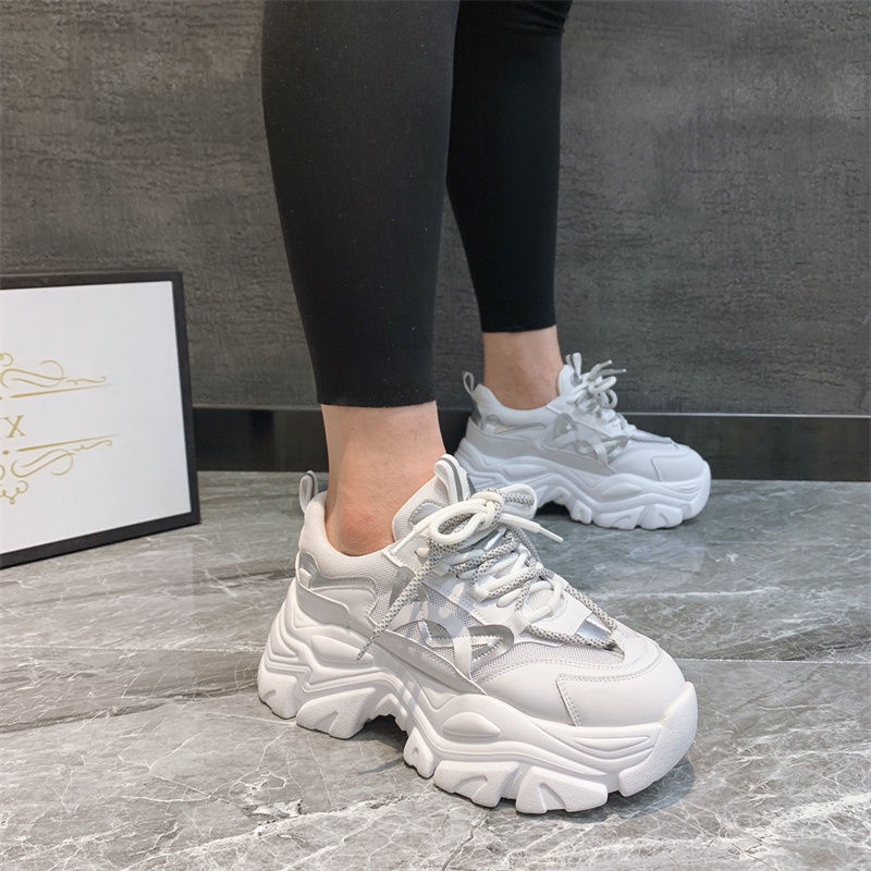 Giày Sneaker Đế Dày Tăng Chiều Cao Màu Hồng Dễ Thương Thời Trang Xuân Thu