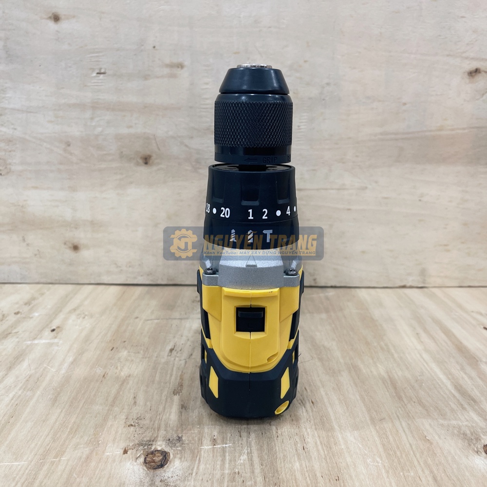Khoan pin 13 ly động cơ từ DeWALT hàng đẹp chuyên thợ