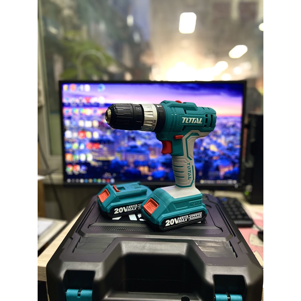 Máy khoan búa dùng pin 20V Total TIDLI20012