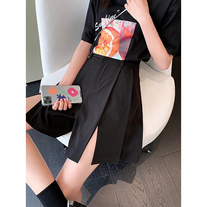 Split shorts women's loose 2022 summer new Korean fashion 100-pleated skirt five-cent suit pants casual pants