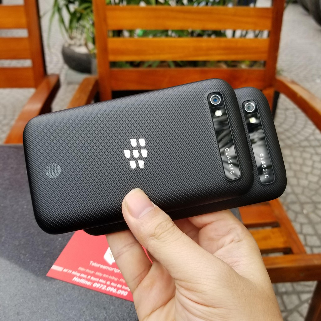 Điện thoại Blackberry Classic Q20 RAM 2GB Đẳng Cấp Doanh Nhân xách tay Mỹ | BigBuy360 - bigbuy360.vn