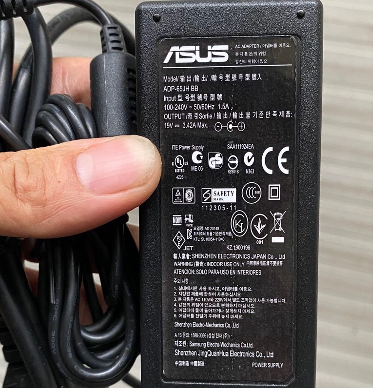 Sạc laptop Asus 19V-3.42A chính hãng Asus