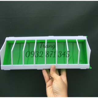 Máng ăn gà con chống bới