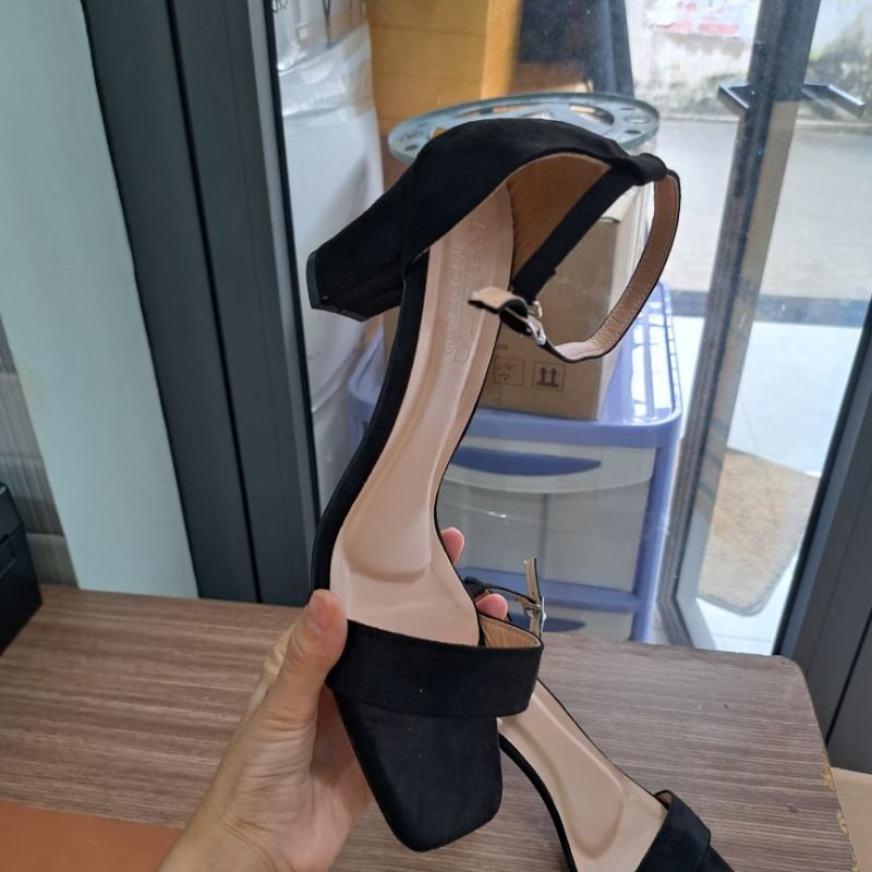 Giày cao gót big size quai ngang 40 41 42 43 cao 7 phân,giày nữ size lớn,giày sandal cao gót bigsize nữ