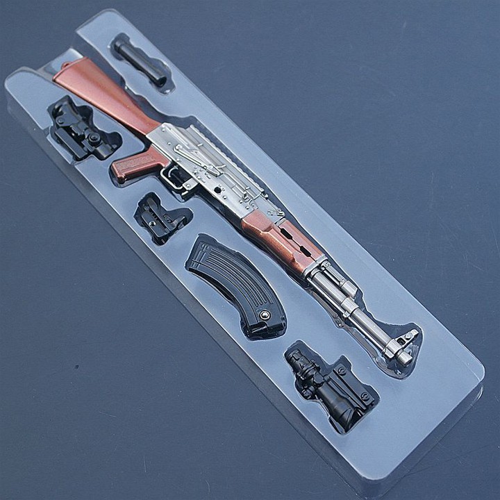 Mô Hình PUBG AKM - 22cm - Tặng Kèm Giá Đỡ