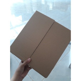 20 hộp 30x27x6 cm