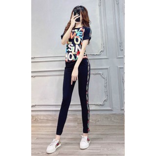 Bộ đồ thể thao nữ phối chữ