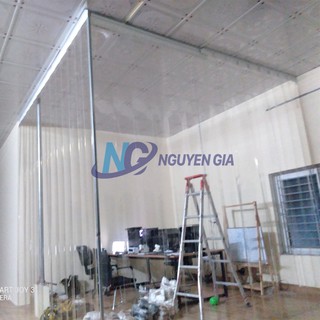 Rèm Nhựa Cao 2m5 PVC Giá Rẻ Cho Các Cửa.