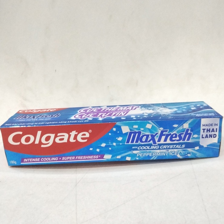 Kem đánh răng Colgate MaxFresh, hộp 180g