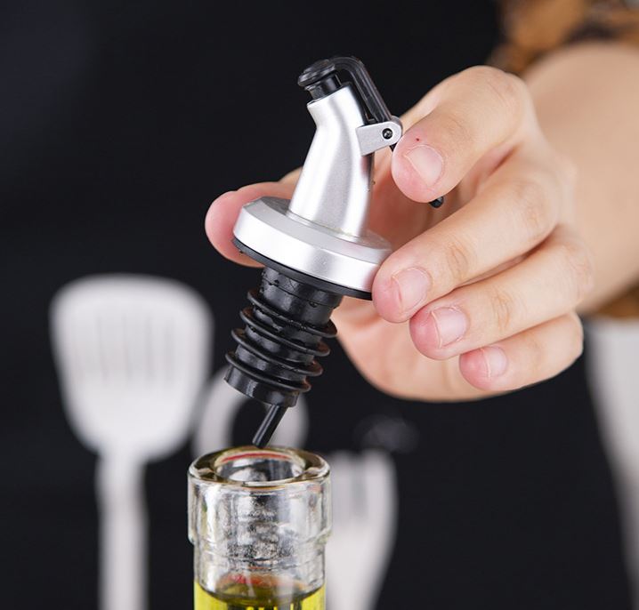 [SIÊU HOT] Chai Đựng Dầu Ăn, Chai Chiết Rót Dầu Ăn, Nước Tương, Nước Mắm, Gia Vị Nhà Bếp Thông Minh