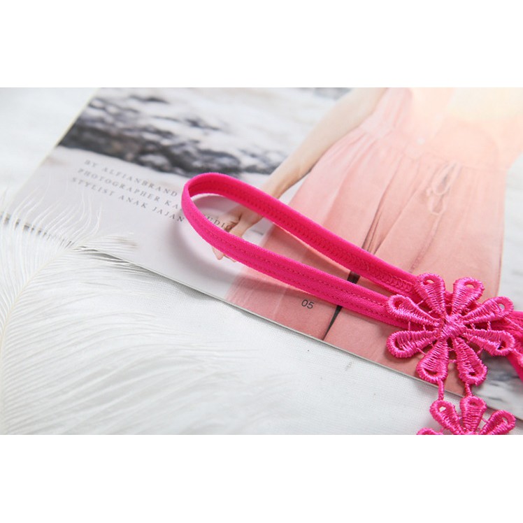 Quần lót sexy lọt khe nữ ren thêu hình hoa cao cấp trẻ trung, thoải mái, thoát mát (MS 03048) Anna Shop