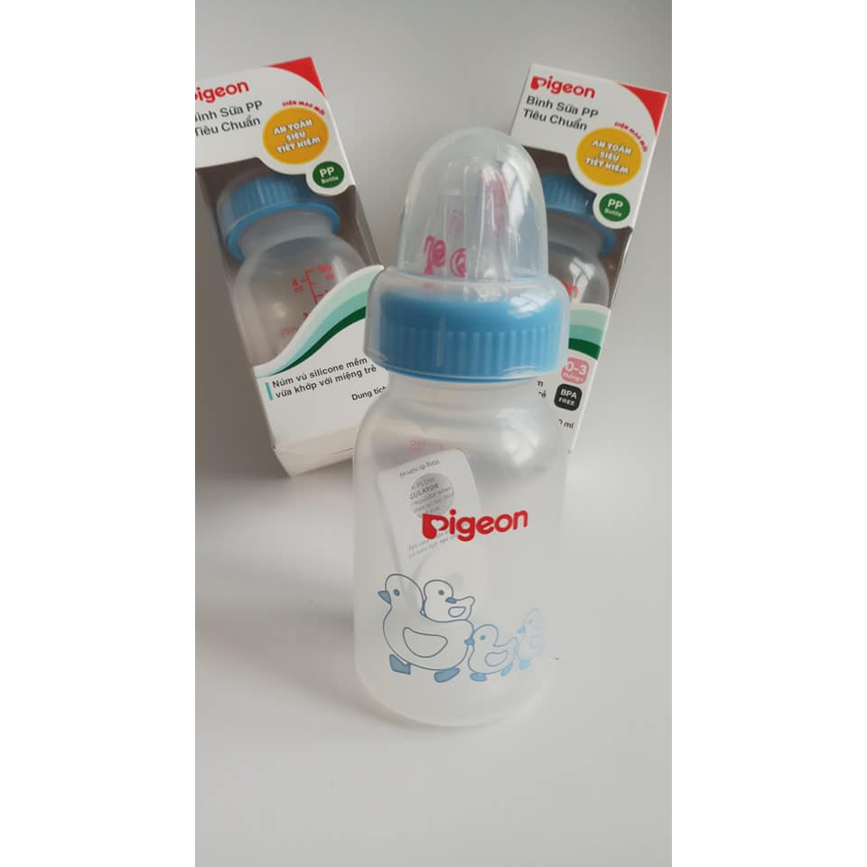 Bình sữa Pigeon PP tiêu chuẩn hình chú vịt 120ml