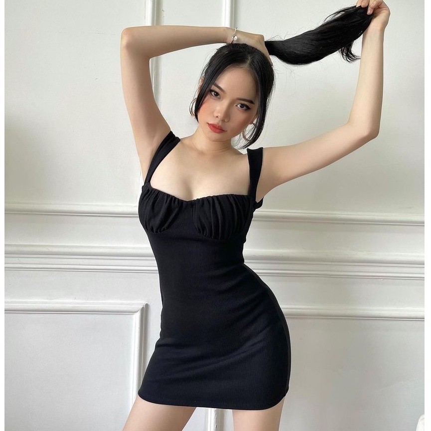 "𝐁𝐀𝐈𝐋𝐄𝐘 𝐃𝐑𝐄𝐒𝐒"Đầm body nhúng ngực sexy,hai dây chất liệu thun gân ôm body gợi cảm quyến rũ