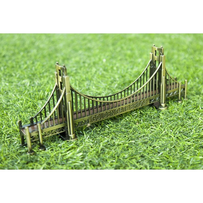 [DÀI 18CM] Cầu cổng vàng thu nhỏ bằng kim loại dài 18cm