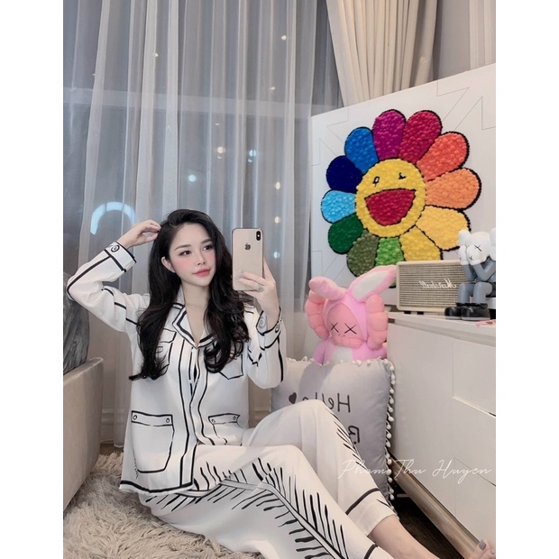 Bộ pijama Lụa QC Mẫu Mới Tay Dài Quần Dài Siêu Hot