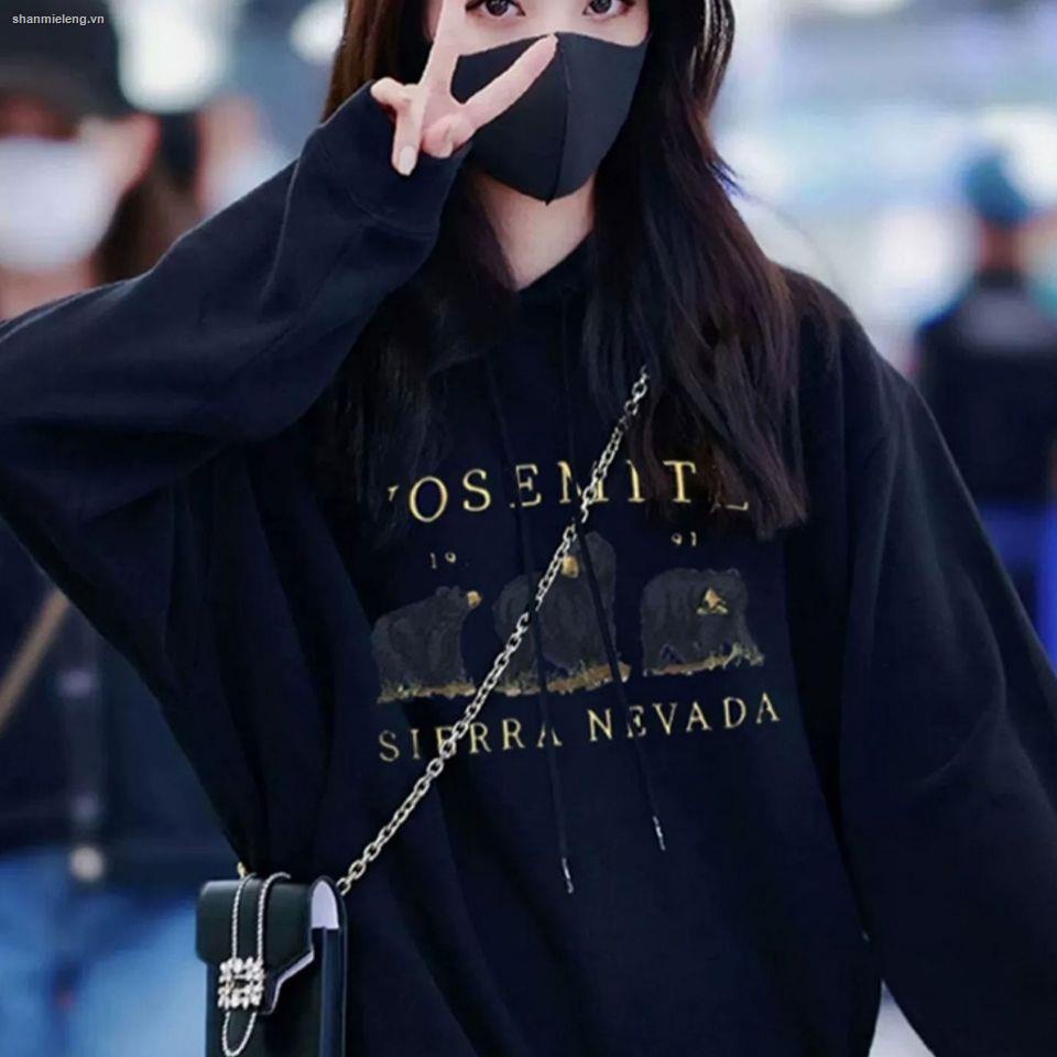Áo Hoodie Cotton Phối Nhung Tay Dài Dáng Rộng Màu Đen Đơn Giản Dành Cho Nữ | BigBuy360 - bigbuy360.vn