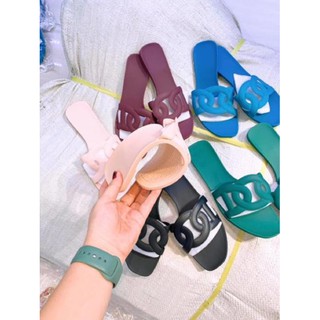 Dép lê H mới về hàng