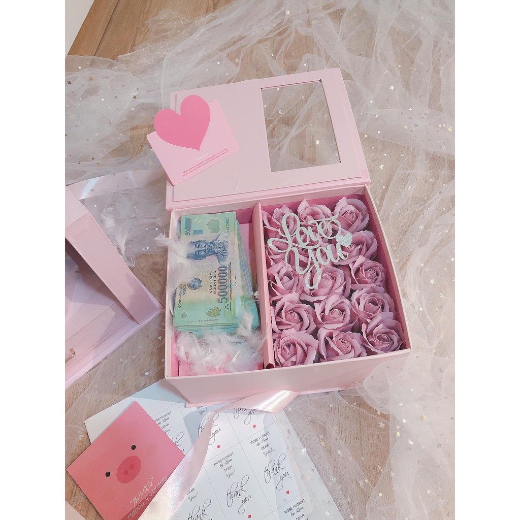 Box hoa sáp hồng chữ nhật kèm ngăn đựng quà mẫu mới (không kèm tiền :))