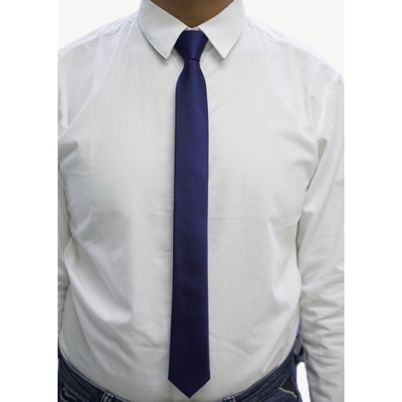 cavat nam bản nhỏ màu xanh than, màu đen, cava chú rể, công sở  thiết kế luôi cuốn  hợp thời trang