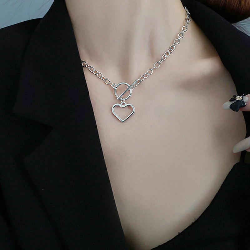 Vòng cổ Mặt Hình Trái Tim Phong Cách Hàn Quốc Thời Trang Cho Nữ