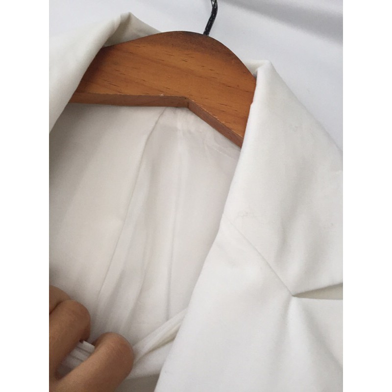 Blazer Korea siêu xịn mới cen trắng tinh
