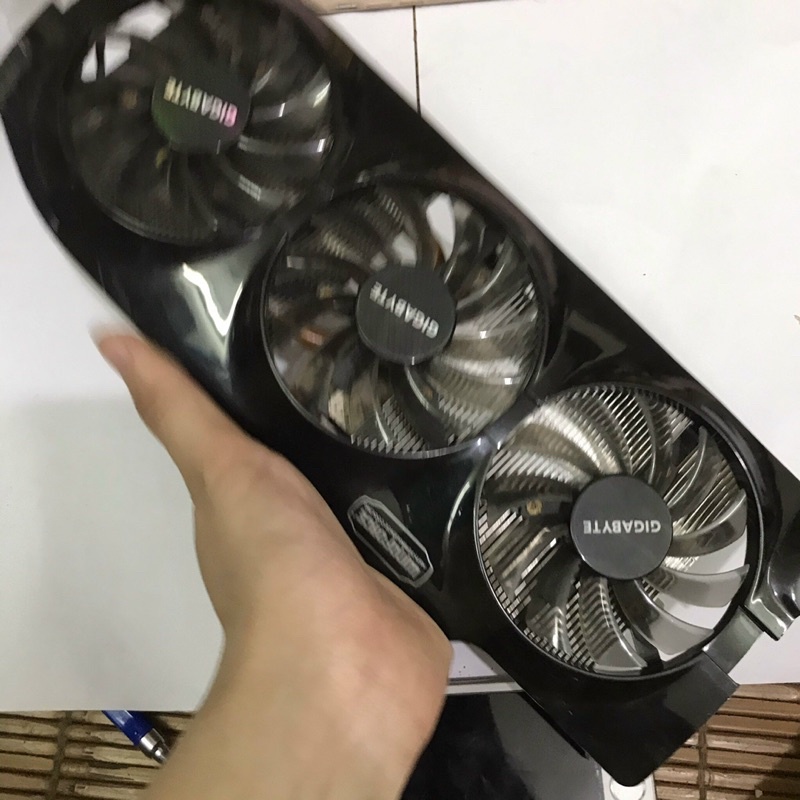 Quạt + Tản Giga 3Fan tâm ốc 50mm/ Chính hãng cũ Zin theo VGA