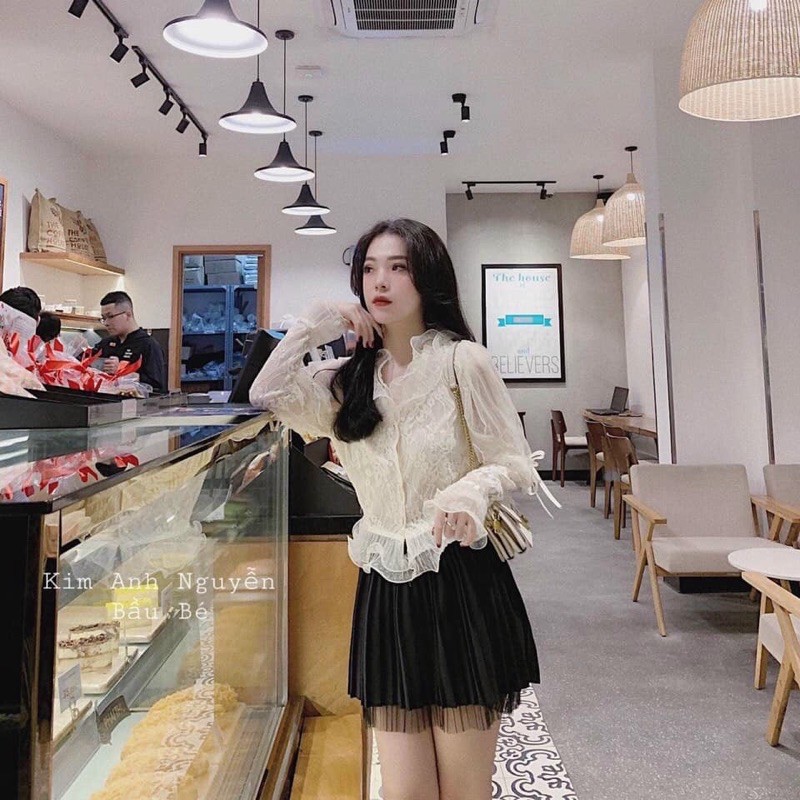 Chân váy ly ngắn pha chân voan