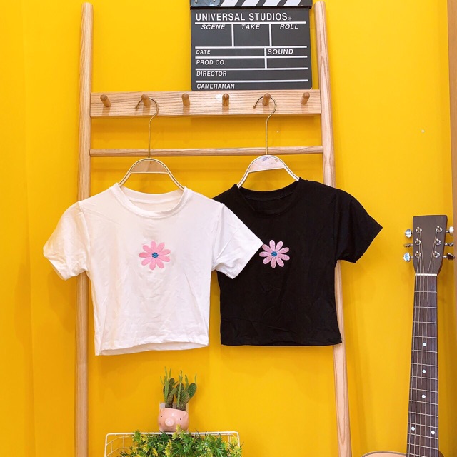 Áo Croptop Thêu Hoa Cúc Ảnh Thật