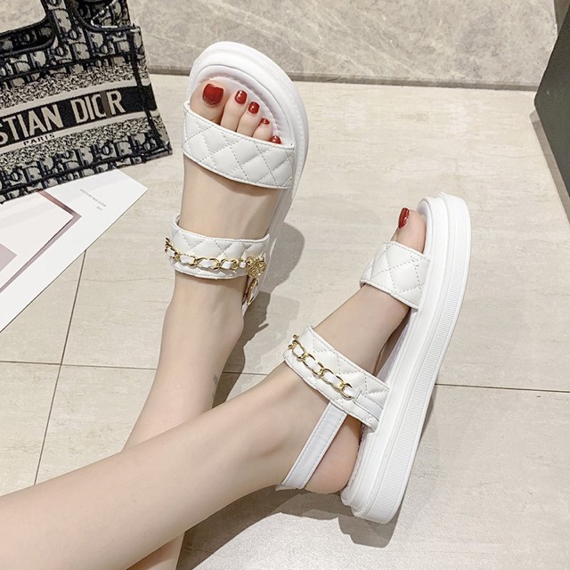 Sandal nữ,sandal học sinh,sandal 2 quai Zuashi kèm dây xích