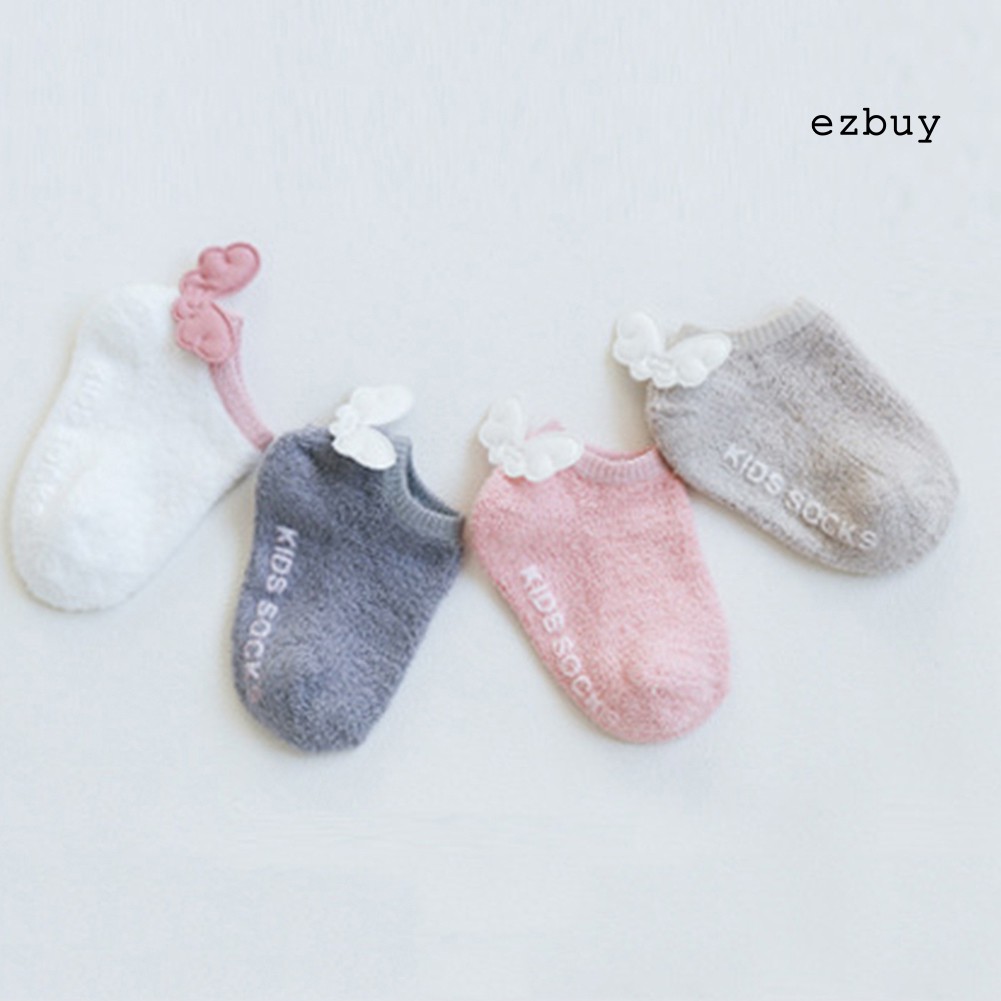 Tất Cotton Chống Trượt Hình Đôi Cánh Dễ Thương Cho Bé