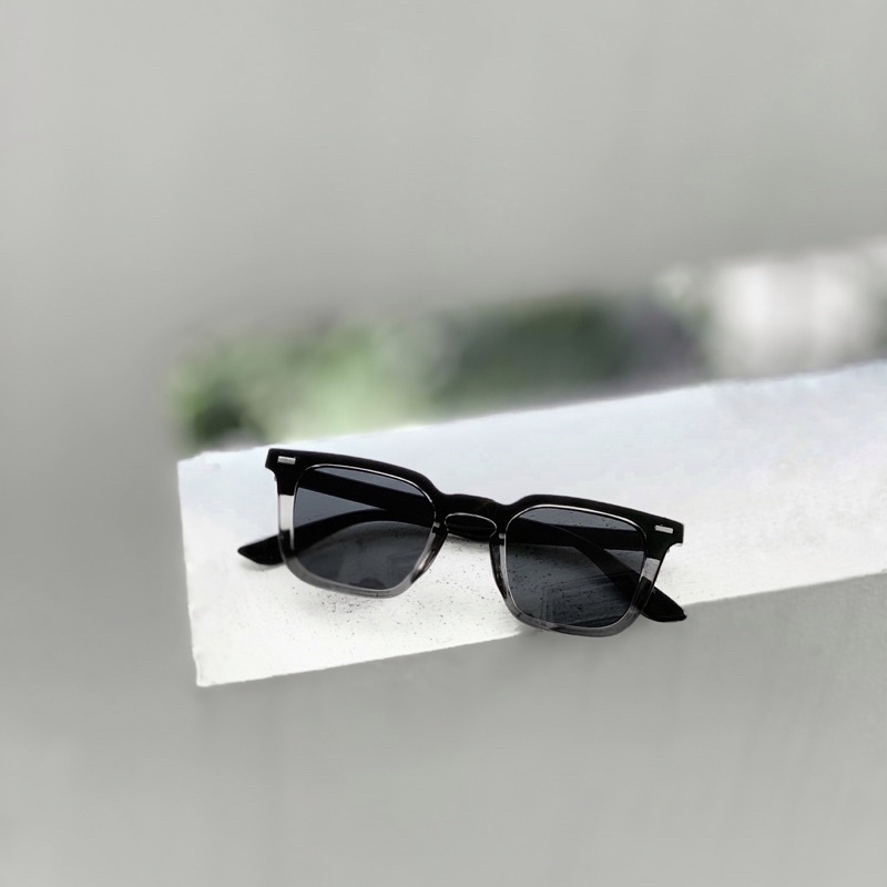 Kính Mắt Nam Nữ AHSTOREE Mắt Vuông Chống UV400 dáng cơ bản dễ đeo màu sắc thời trang