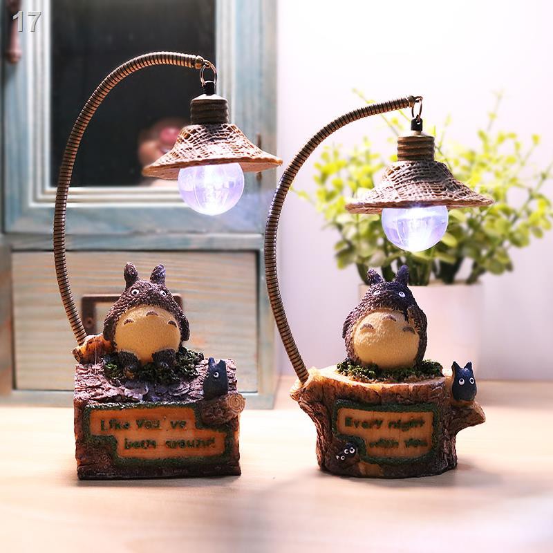 Quà tặng sáng tạo để gửi cho bạn món sinh nhật cô gái trai tốt nghiệp totoro phim hoạt hình ánh ban đêm thực tế