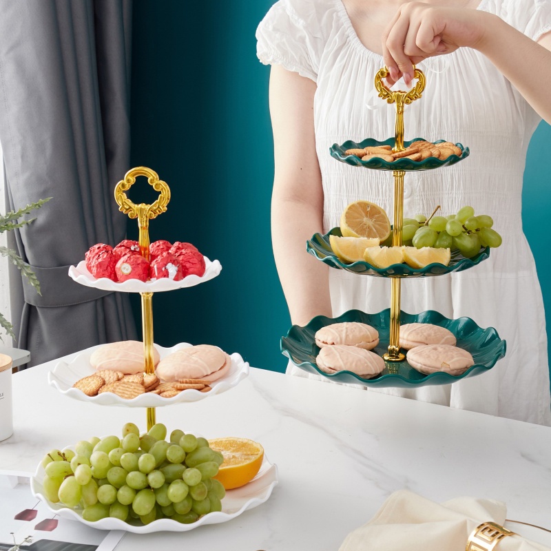 Giá Đỡ Bánh Kẹo Tráng Miệng Ba Tầng Bằng Nhựa